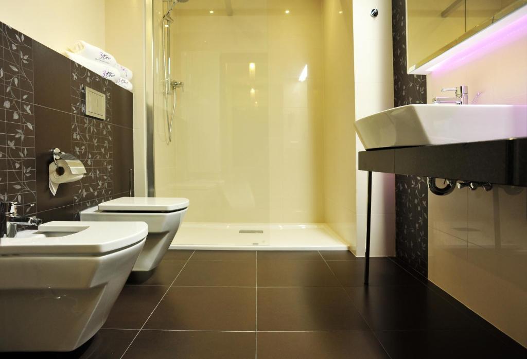 Hotel 3 Trio Białystok Quarto foto